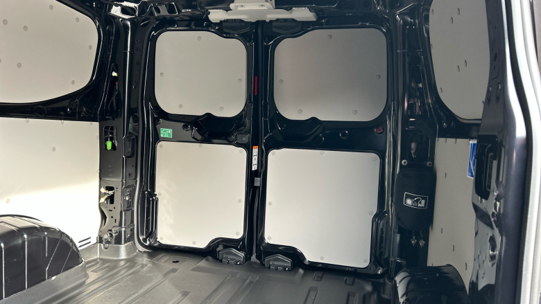 Ford Transit Custom 320 L1 Diesel Fwd 2.0 EcoBlue 136ps H1 Van Limited